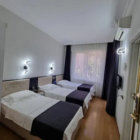 Perlo Hotel 3*