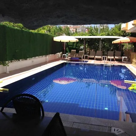 Hotel Perlo 3*